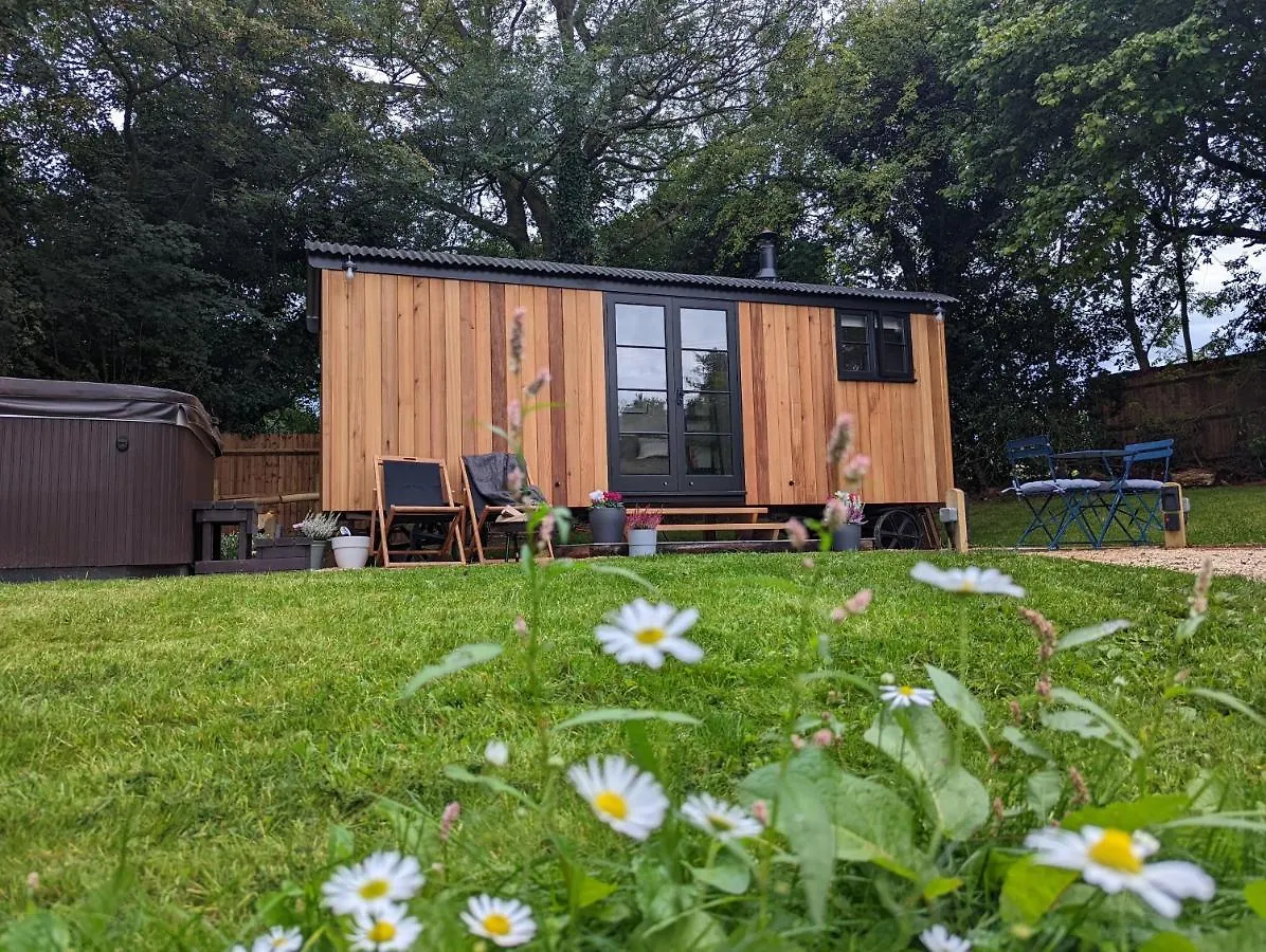 Luxury Shepherd'S Hut In Private Orchard W/Hot-Tub Bristol 0*,